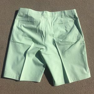 IZOD Breathable Men’s Golf Short // Size 38